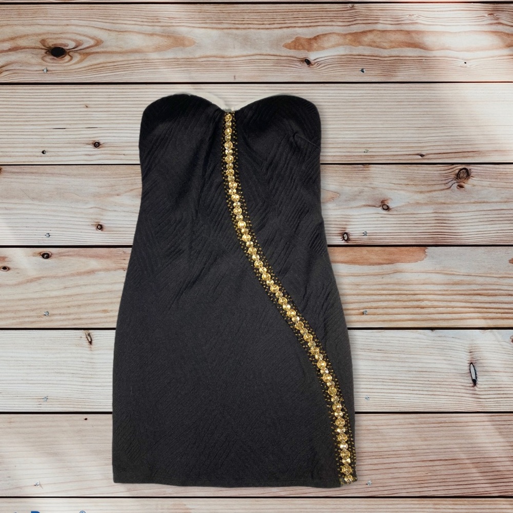 Sleevless Black Mini Stylish Dress from "Jacaranda